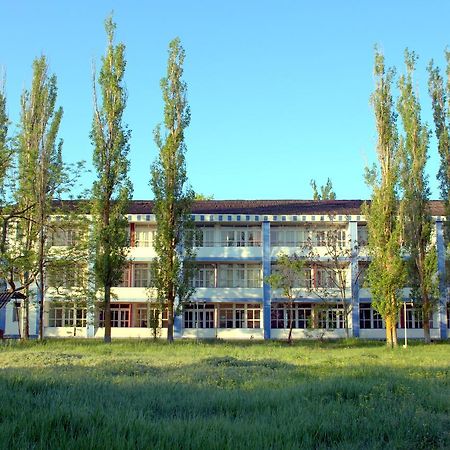 Neptun-2 Hotel Kobleve Buitenkant foto